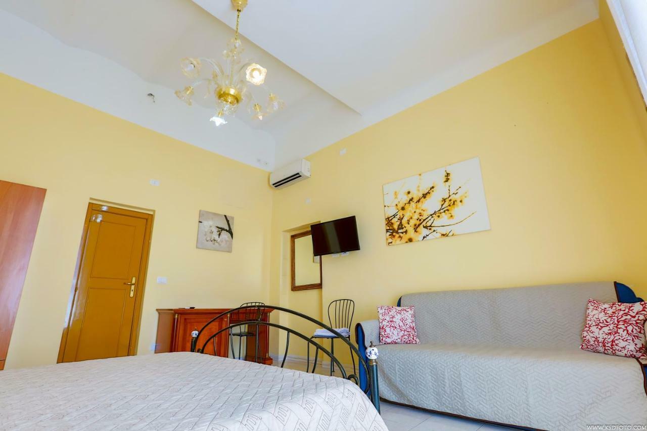 Gordon'S Apartment โรม ภายนอก รูปภาพ